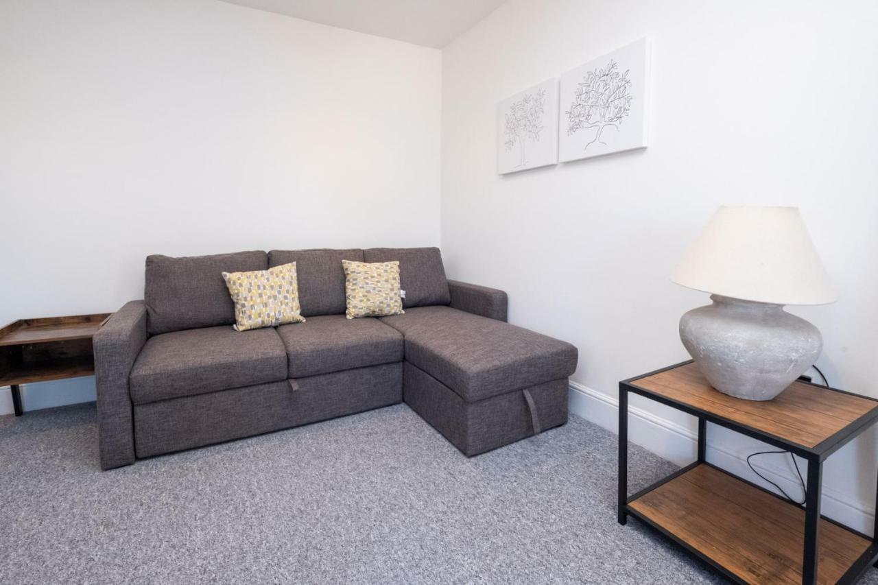 Rowan - Three Tuns Apartments , Wickham Market - By Aldeburgh Coastal Cottages Pettistree Extérieur photo